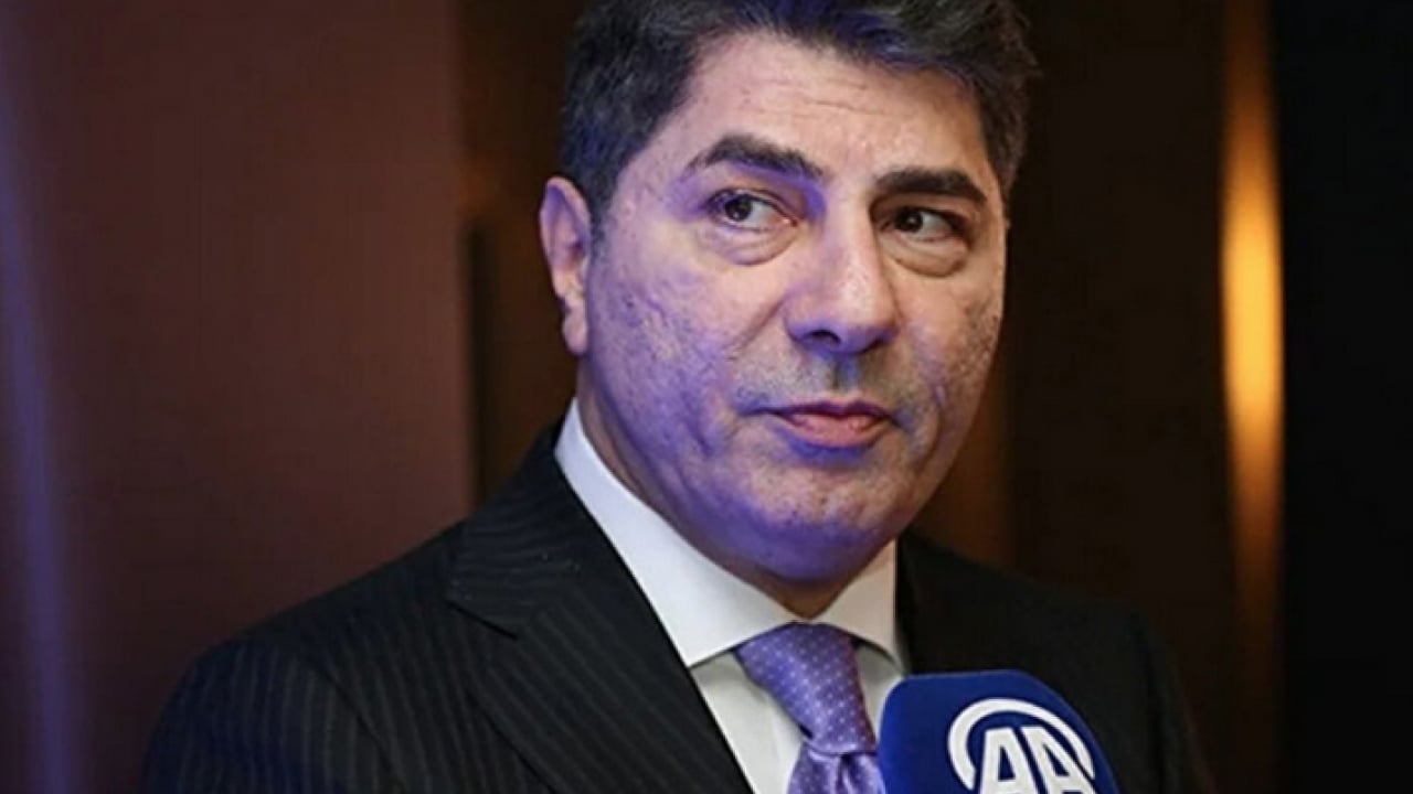 Foto - Tarih bie vermişlerdi: Hakan Safi'den onay yok: Aziz Yıldırım'a cevap geldi