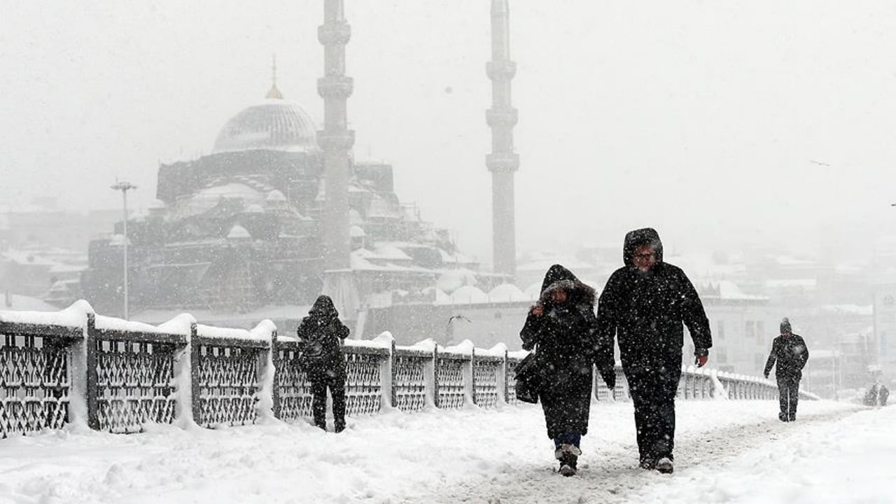 Foto - Tarih netleşti! İstanbul’a 20 santim kar geliyor