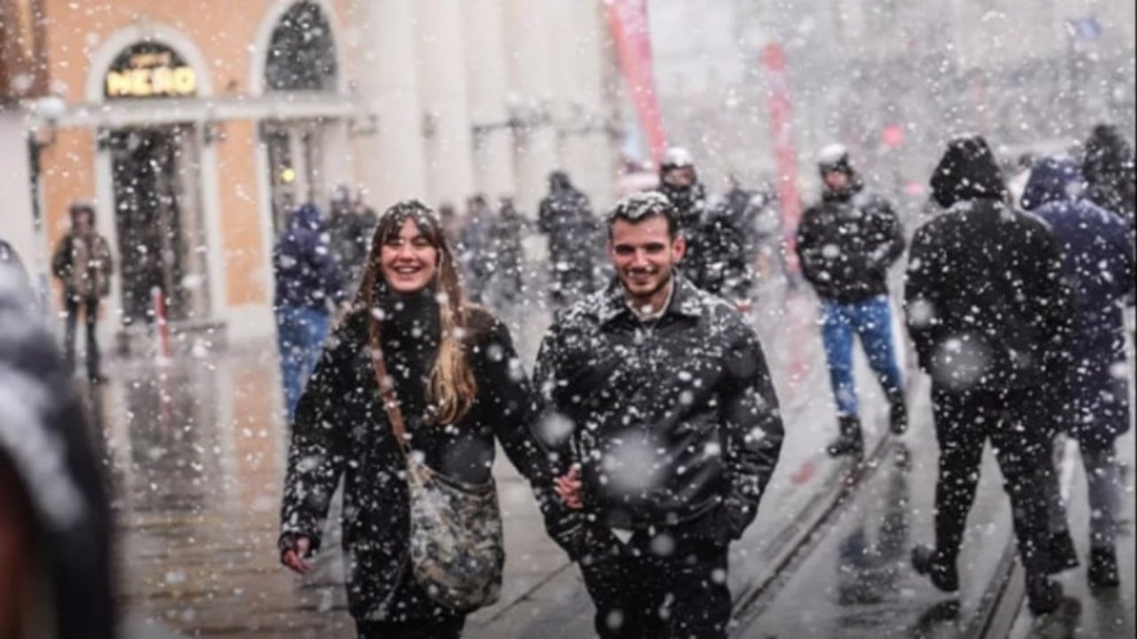 Foto - Tarih netleşti! İstanbul’a 20 santim kar geliyor