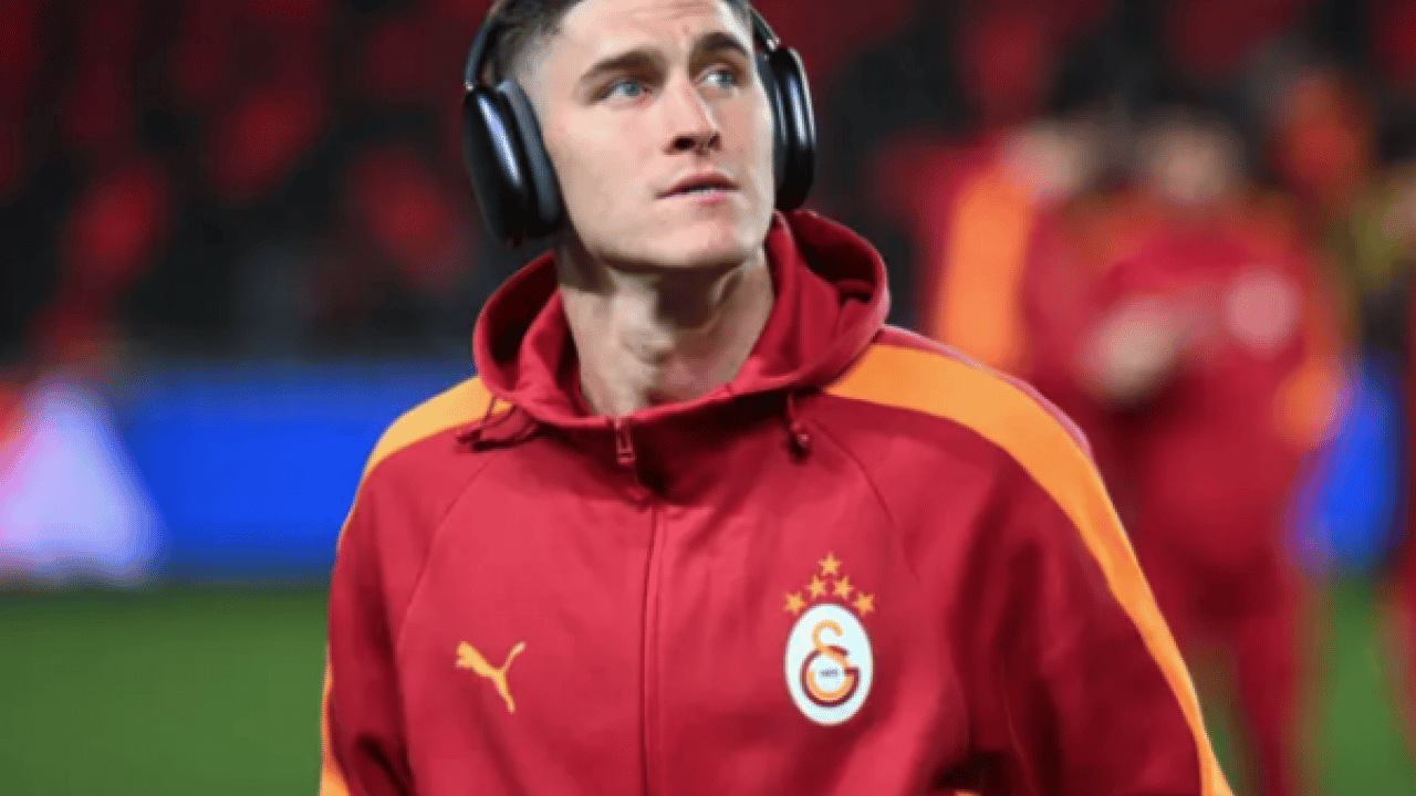 Foto - Tarih verdi: Roland Sallai Galatasaray'a veda ediyor! Babası açıkladı