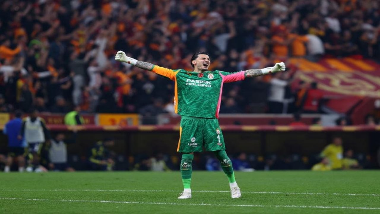 Foto - Tarihe geçecek bonservis! Uğurcan Çakır transferini resmen ilan ettiler