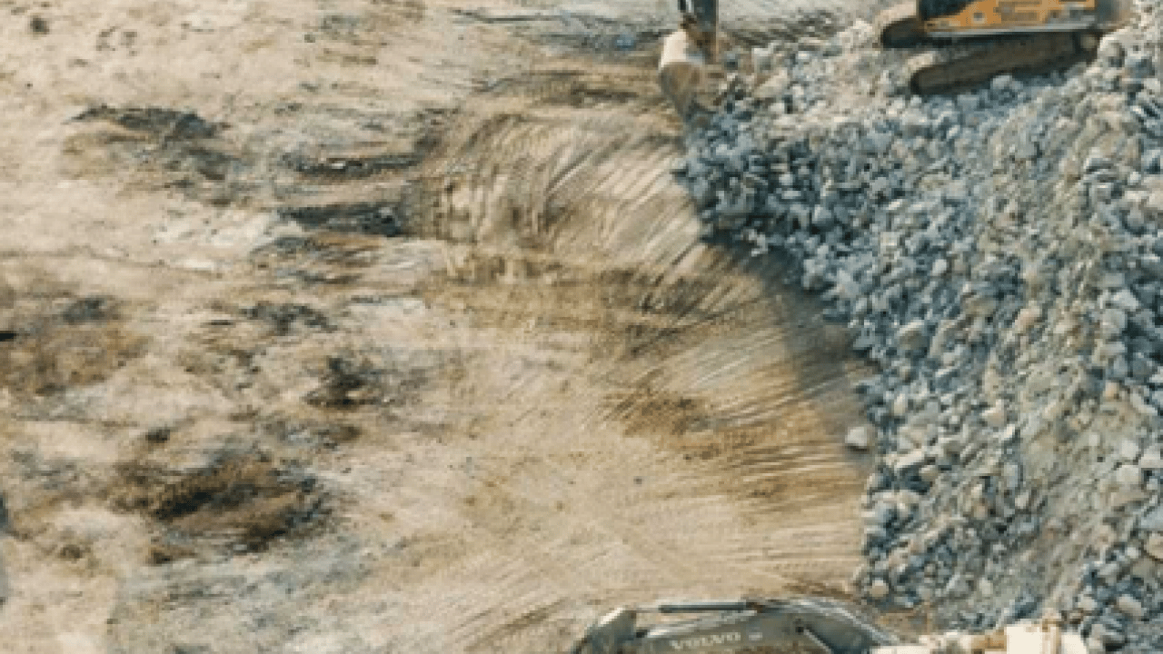 Foto - Tarihe geçecek keşifi duyurdular: Bölgeden 'siyah altın' fışkırıyor!