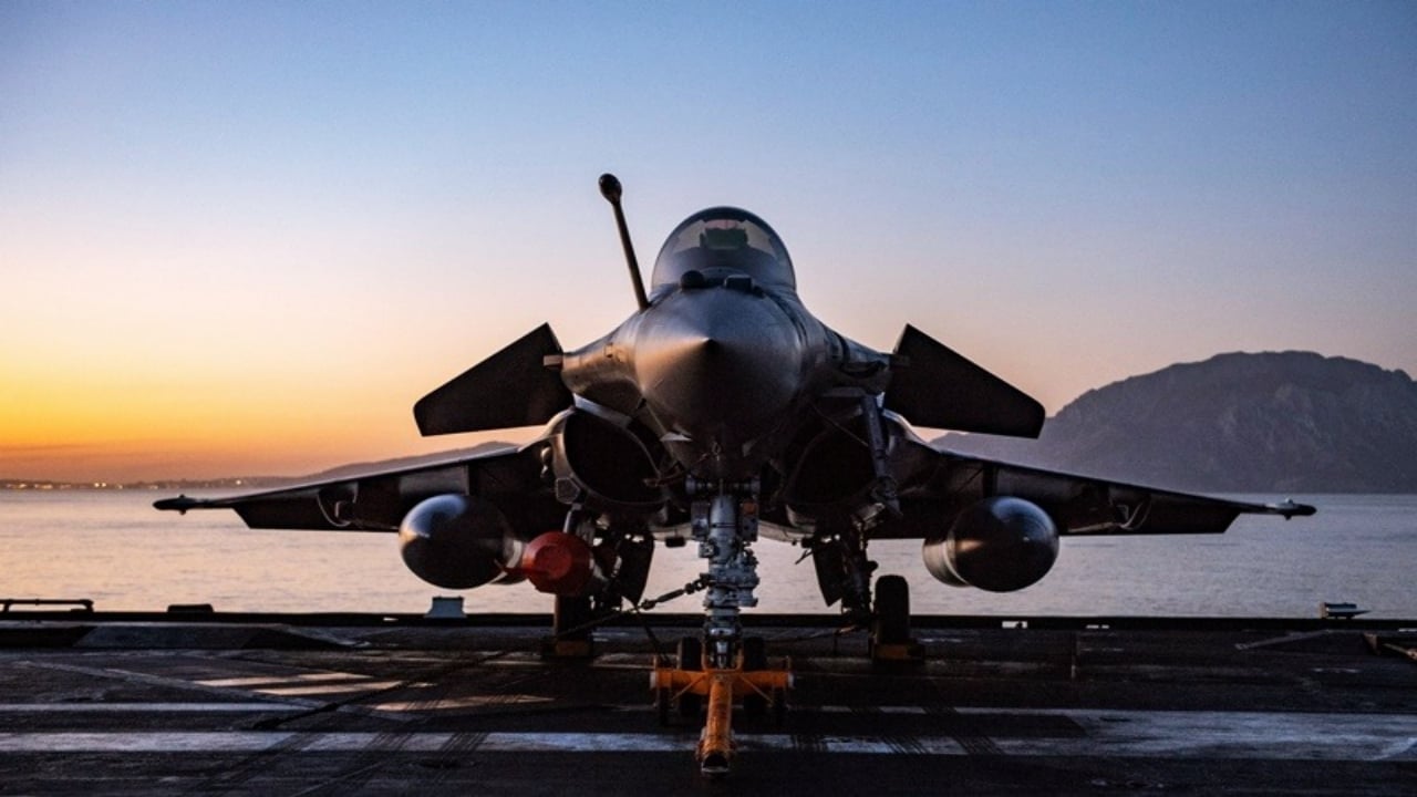 "Tarihi anlaşma" deniliyor! Fransa’dan tam 80 adet "savaş canavarı" Rafale F4 alınacak