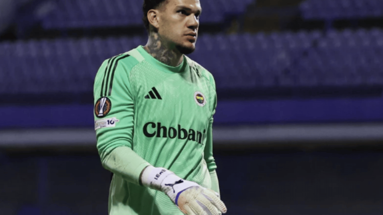 Foto - Tarihi dönüş sonrası Fenerbahçe'ye şok: İki isim haftaya olmayacak!