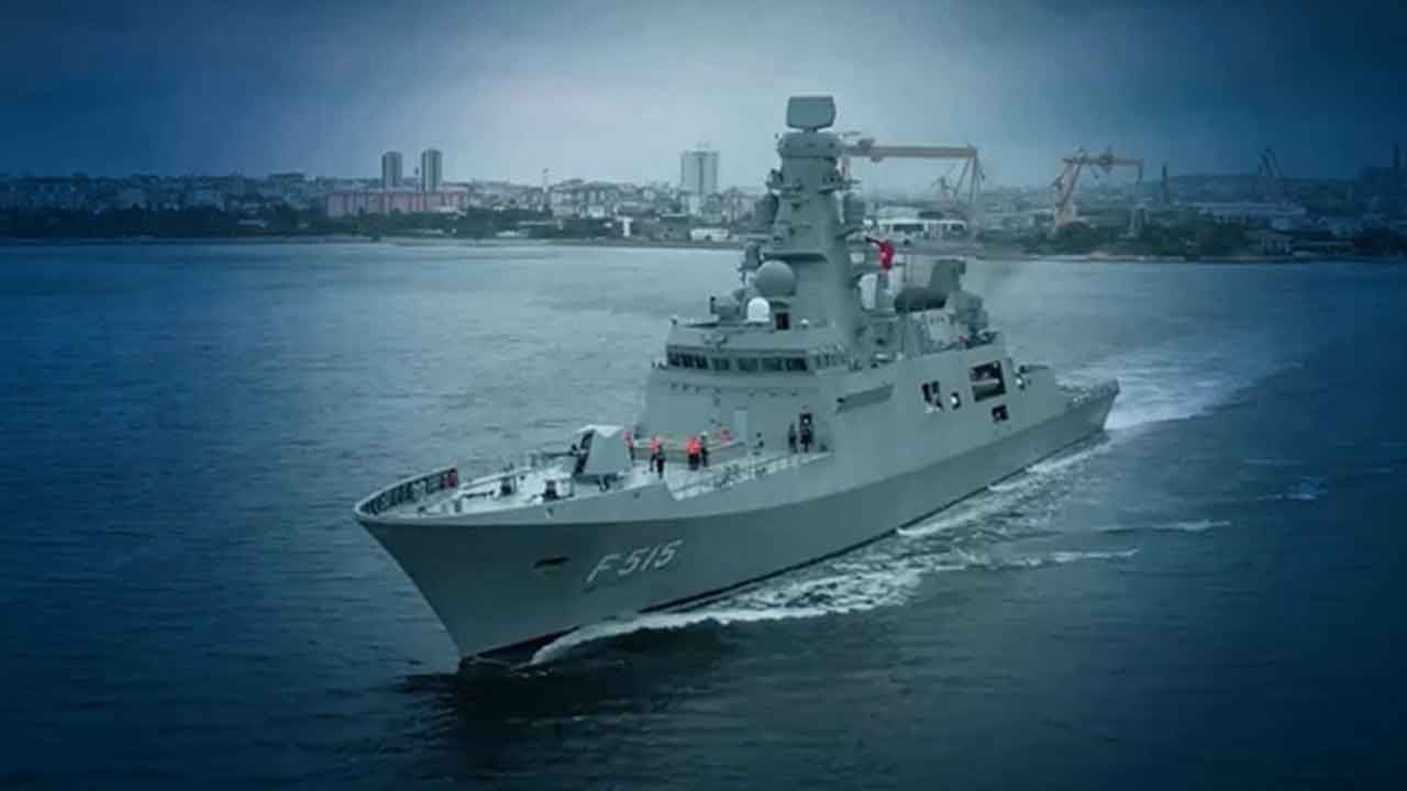 Foto - Tarihi gelişme: Türkiye NATO ülkesine savaş gemisi sattı