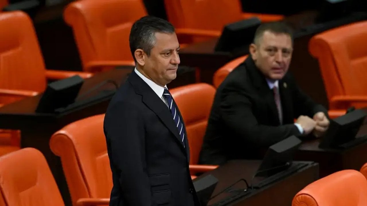 Foto - Tarihi gün... "Özgür Özel yarın CHP’den istifa edecek"