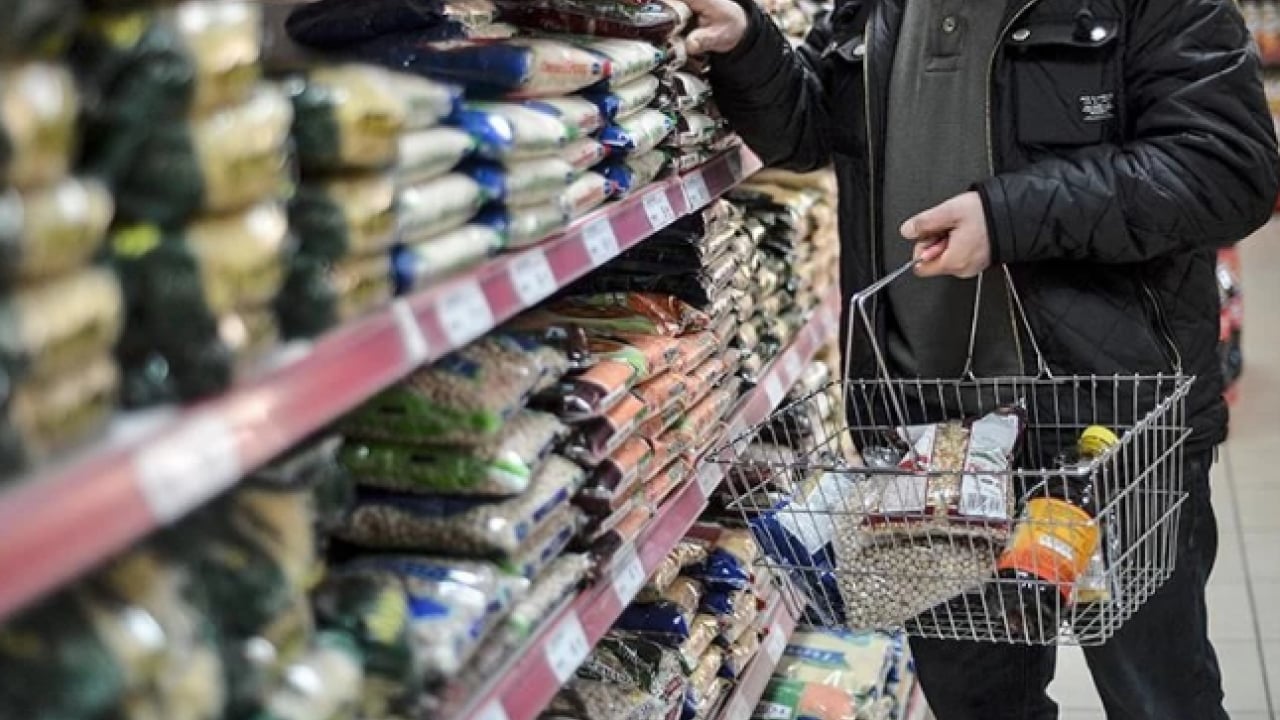 Foto - Tarihi karar alındı! Zincir markete 'pazar günü' düzenlemesi