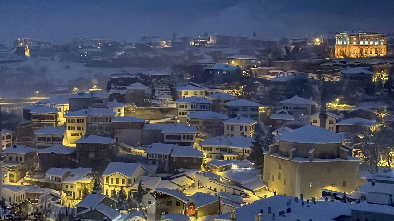 Foto - Tarihi konaklar göz kamaştırdı! Safranbolu masalsı bir görünüme büründü