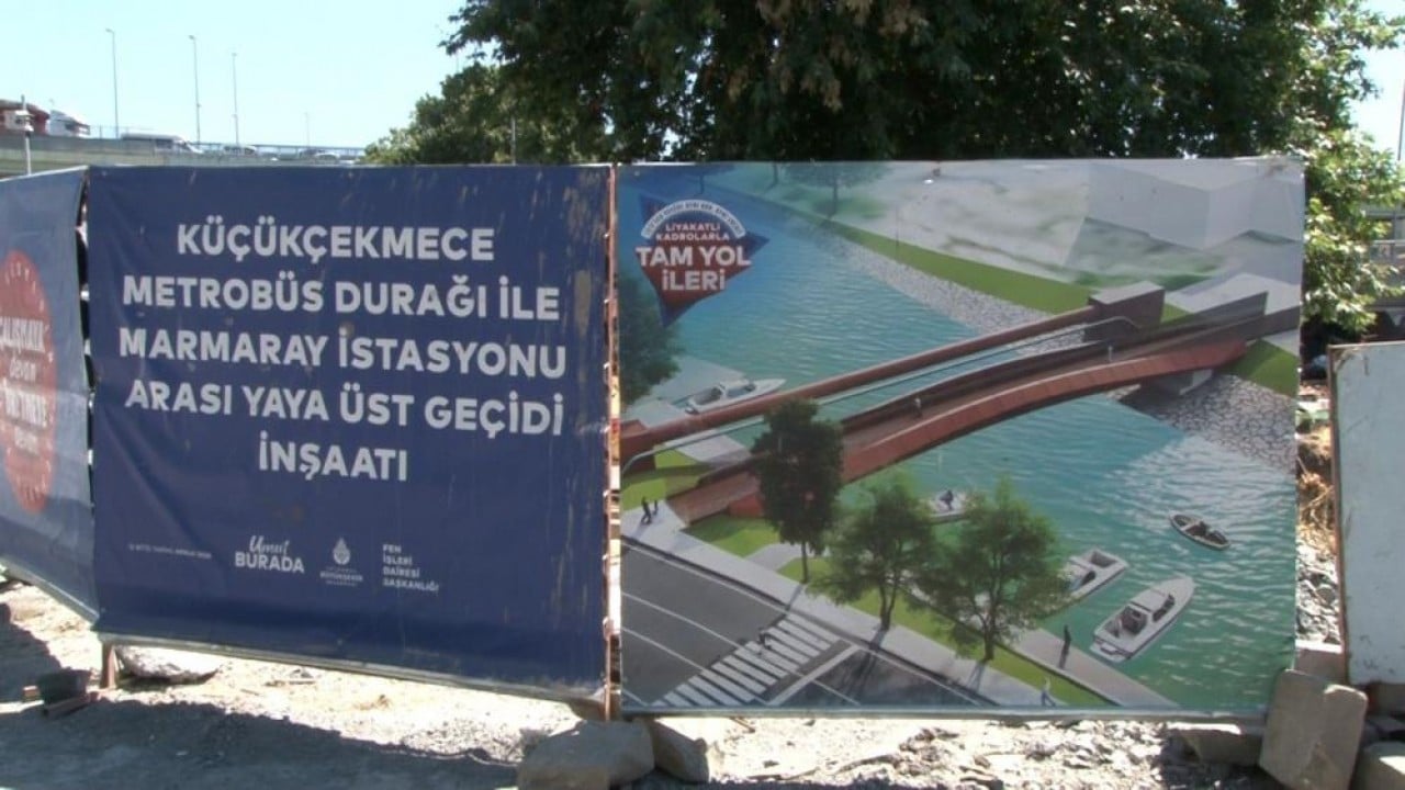 Foto - Tarihi köprüde artık in cin top oynuyor Küçükçekmece esnafına İBB darbesi