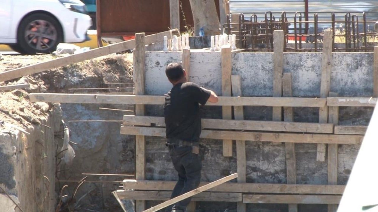 Foto - Tarihi köprüde artık in cin top oynuyor Küçükçekmece esnafına İBB darbesi