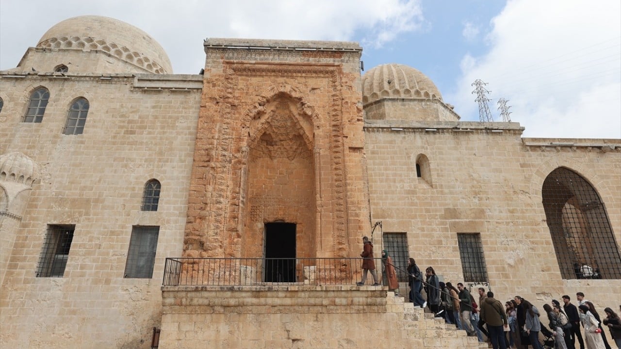 Foto - Tarihi medresede bir asır sonra akademik eğitim! Yeniden eğitim yuvasına dönüştü