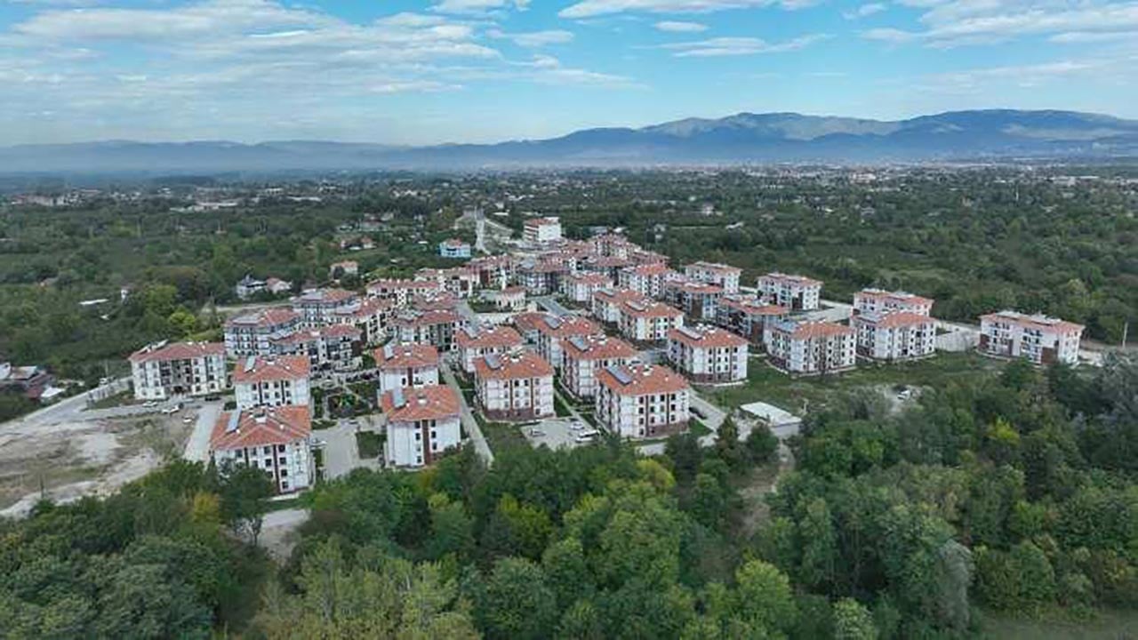 Foto - Tarihi sosyal konut hamlesi başladı! Hangi ilçeye kaç daire yapılacak... İşte cevaplar...