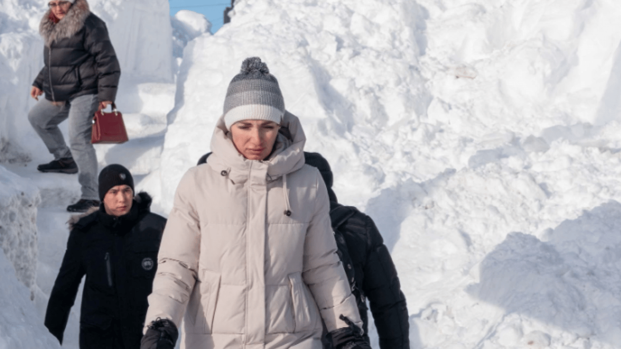 Foto - Tarihin en yoğun kar yağışı! Evlerin ikinci katına kadar çıktı