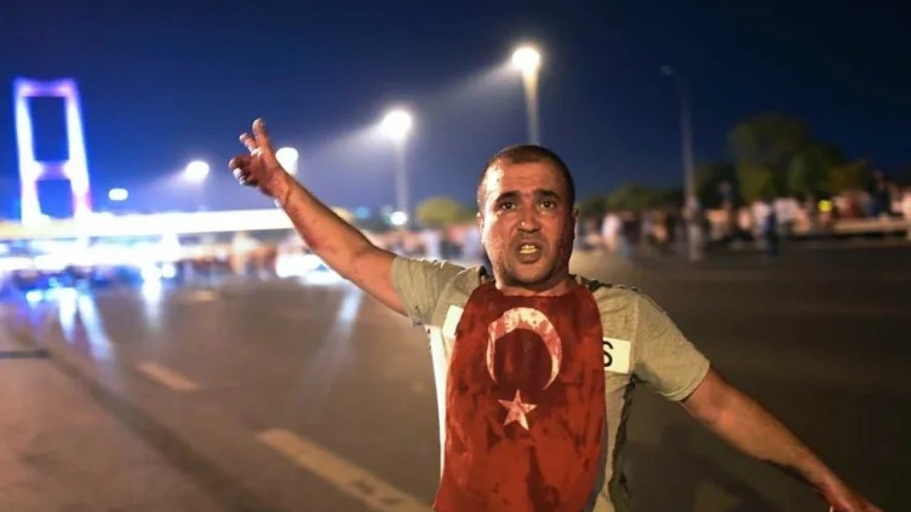 Foto - Tarihin yeniden yazıldığı gece: İşte saat saat 15 Temmuz'da yaşananlar