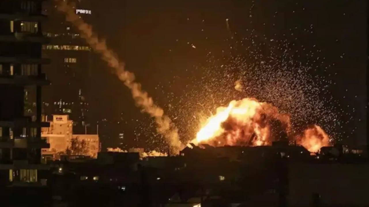 Foto - Tarihinin en büyük göçü: Binlerce kişi ülkeyi terk ediyor!