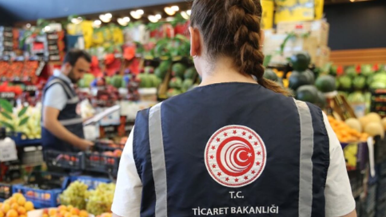 Foto - Tarlada 5 pazarda 400 lira! Hepsine el konulacak!