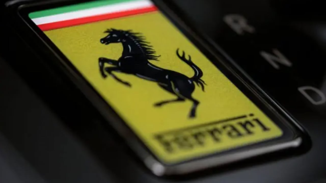 Foto - Tasarımıyla dikkat çekti! İşte Ferrari'nin ilk elektrikli otomobili!