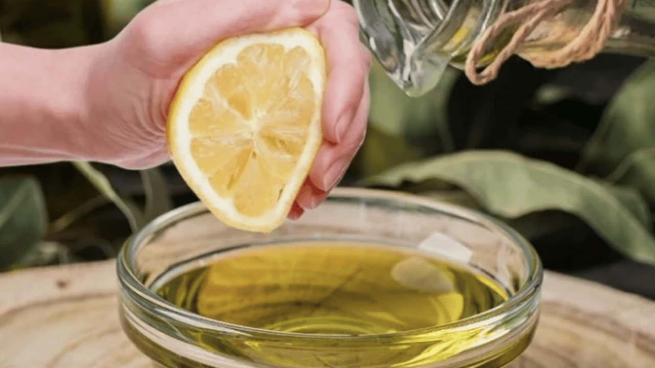 Foto - Tavsiye ediliyor... Zeytinyağı–limon karışımı gerçekten işe yarıyor mu?
