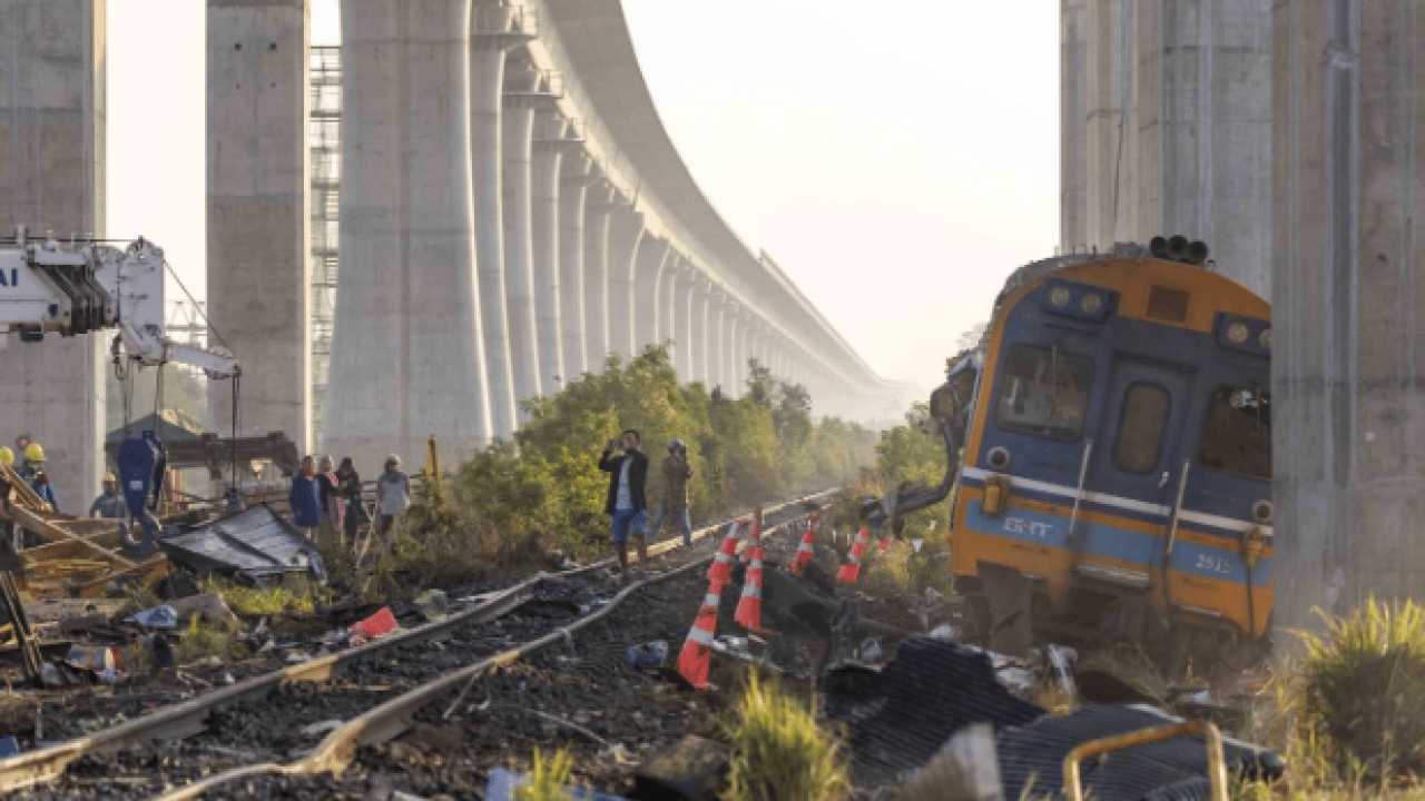 Foto - Tayland’daki kazada ölü sayısı arttı! Vinç faciasından kötü haber gelmeye devam ediyor
