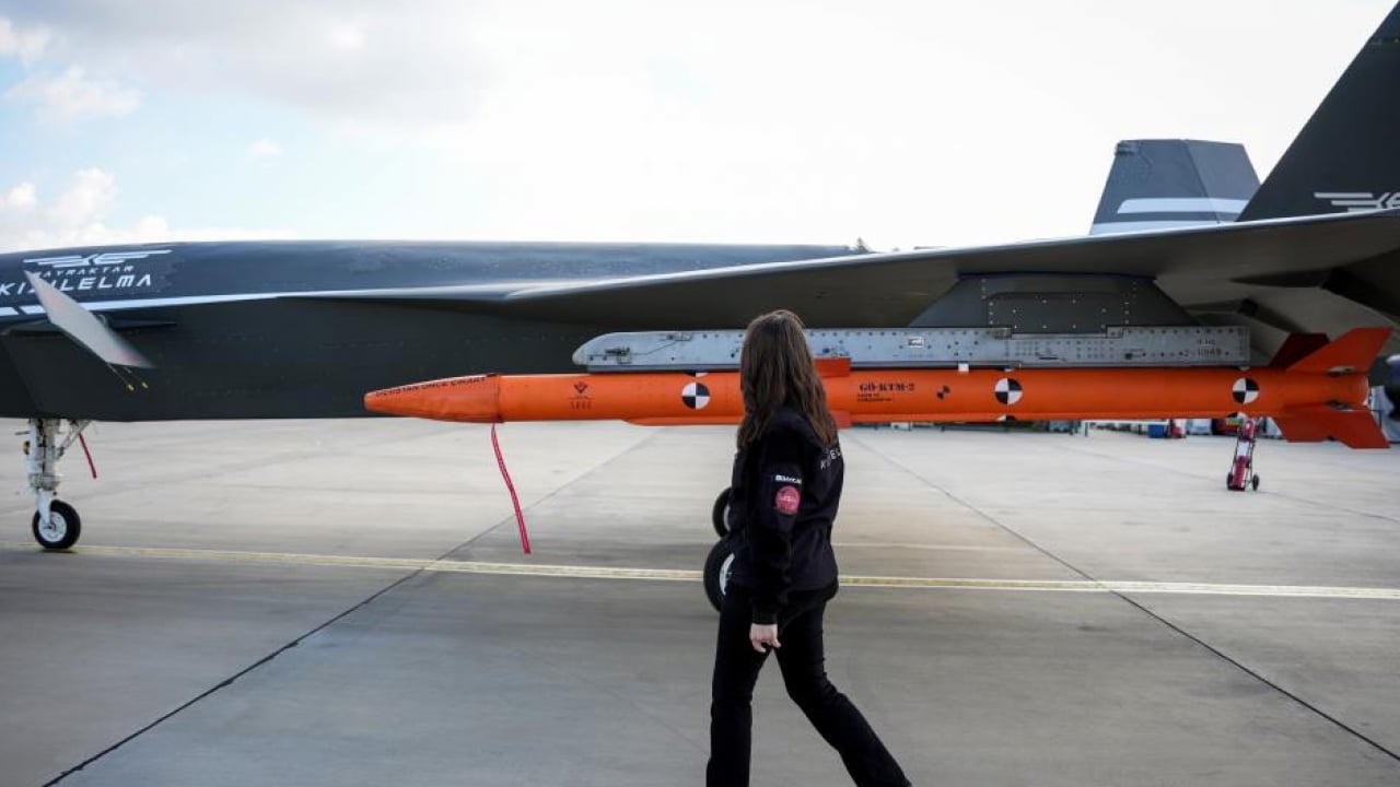 Foto - TB2 ile başladı, KIZILELMA ile tarih yazıyor: Kumanda insansız savaş uçaklarının ilk kadın pilotu Elif Ergin’e emanet