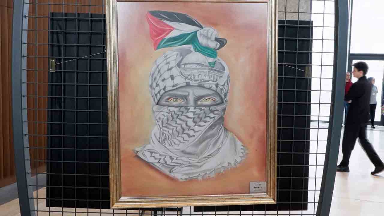 Foto - TBMM Başkanı Kurtulmuş’tan sergide Filistin vurgusu: ‘Gazzeli anne ve çocuklar için dünyaya ses ver’