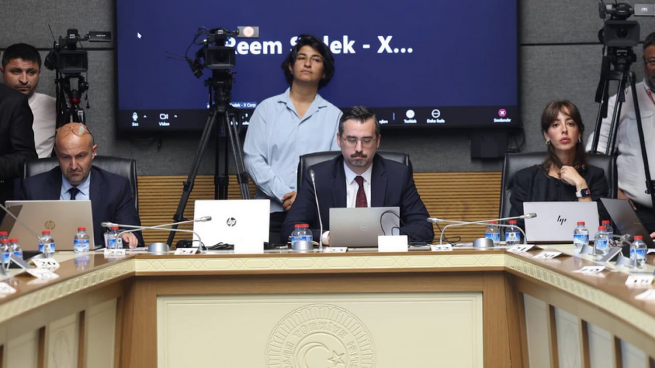 Foto - TBMM’de Dijital Devler Hesap Verdi... Dr. Hasan Arslan: Yeni Dijital Yasaların Temelini Bu Görüşmeler Oluşturacak