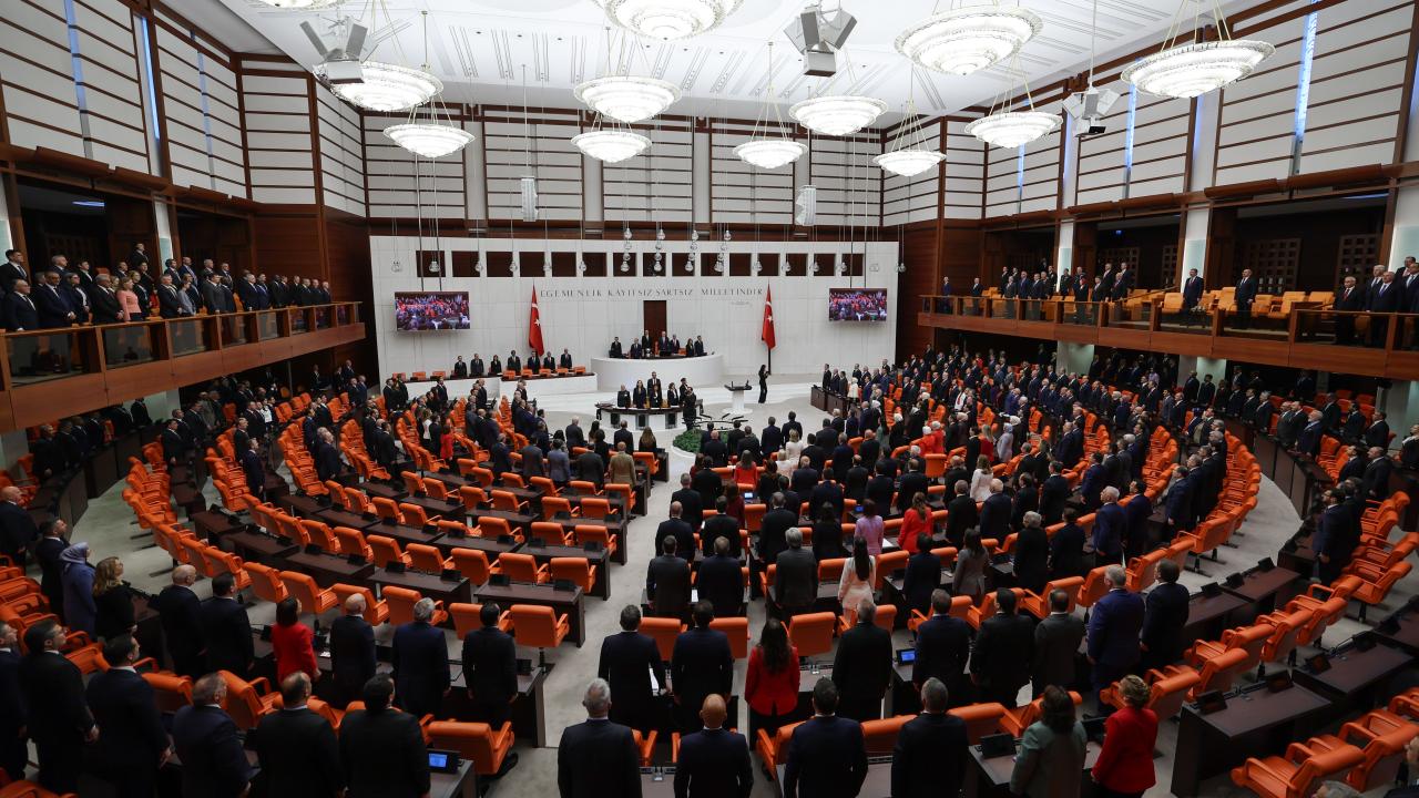 Foto - TBMM'nin bu haftaki gündemi belli oldu! İşte görüşülecek kanun teklifleri 