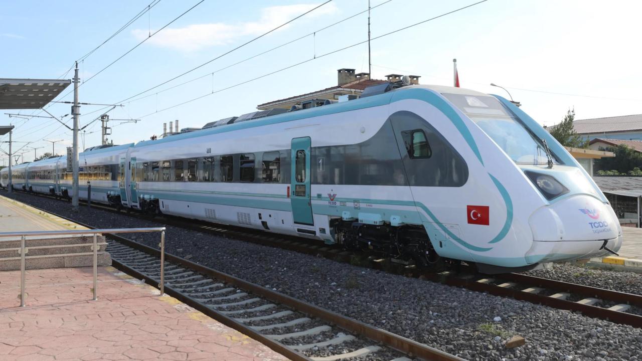 Foto - TCDD duyurdu! Başkentte 1 hafta boyunca banliyö ve tren seferlerinde düzenleme yapılacak