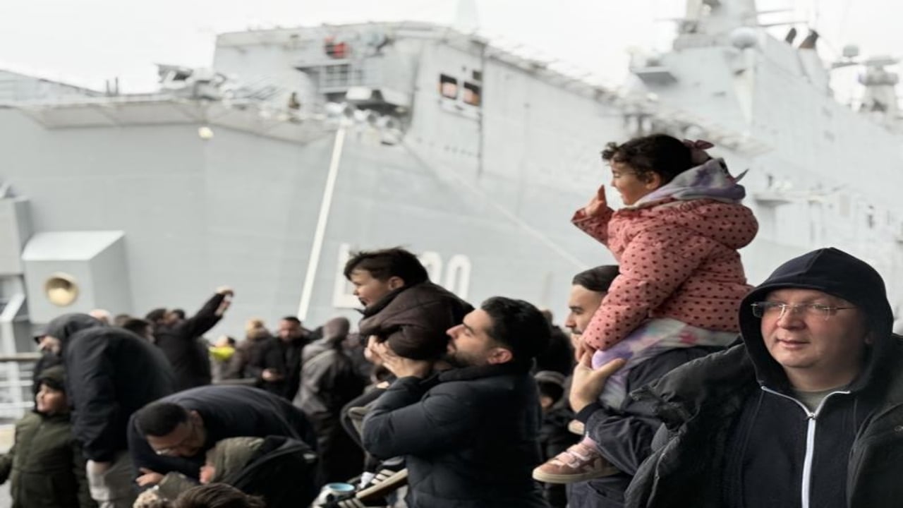 Foto - TCG Anadolu, Avrupa’yı fethetti! "Osmanlı torunları yeniden dirilecek" sesleri yükseliyor