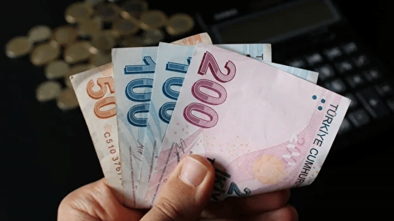 Foto - TCMB raporuyla milyonlarca emeklinin merakla beklediği en düşük emekli maaşı değişti! Taban aylık 19.243 TL