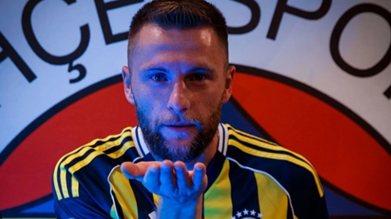 Foto - Tedesco’nun vazgeçilmezi! Fenerbahçe'nin duvarı 'dokunulmaz' ilan edildi