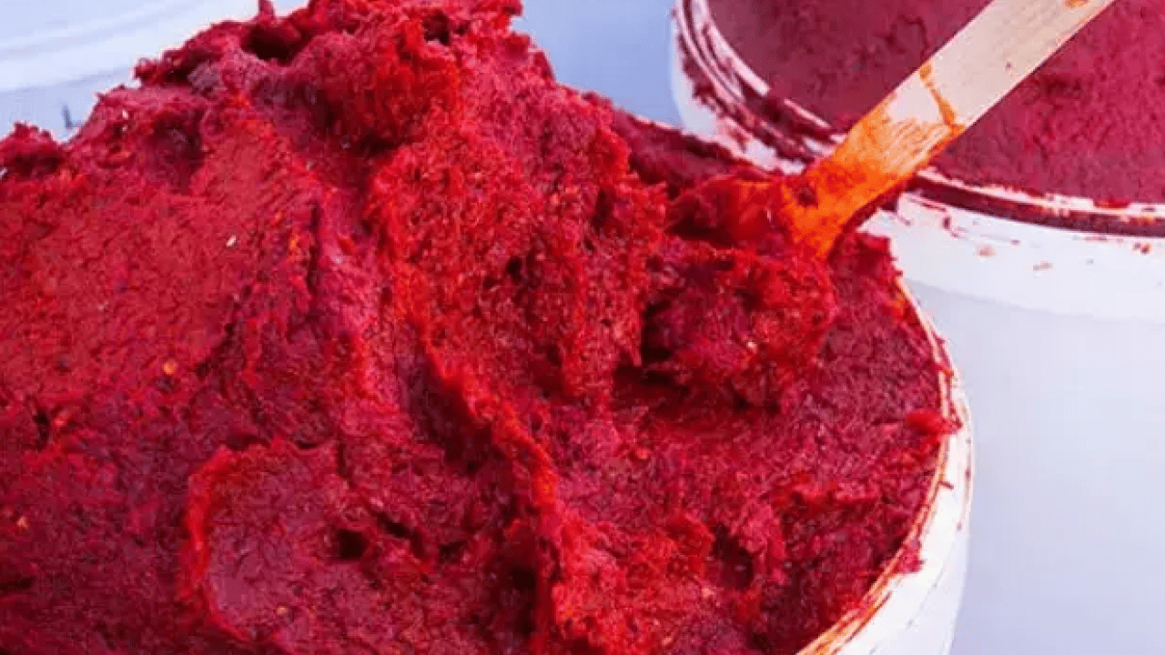 Foto - Tek malzeme ikisini de çözüyor: Salça küflenmesi ve süt taşmasına çare!