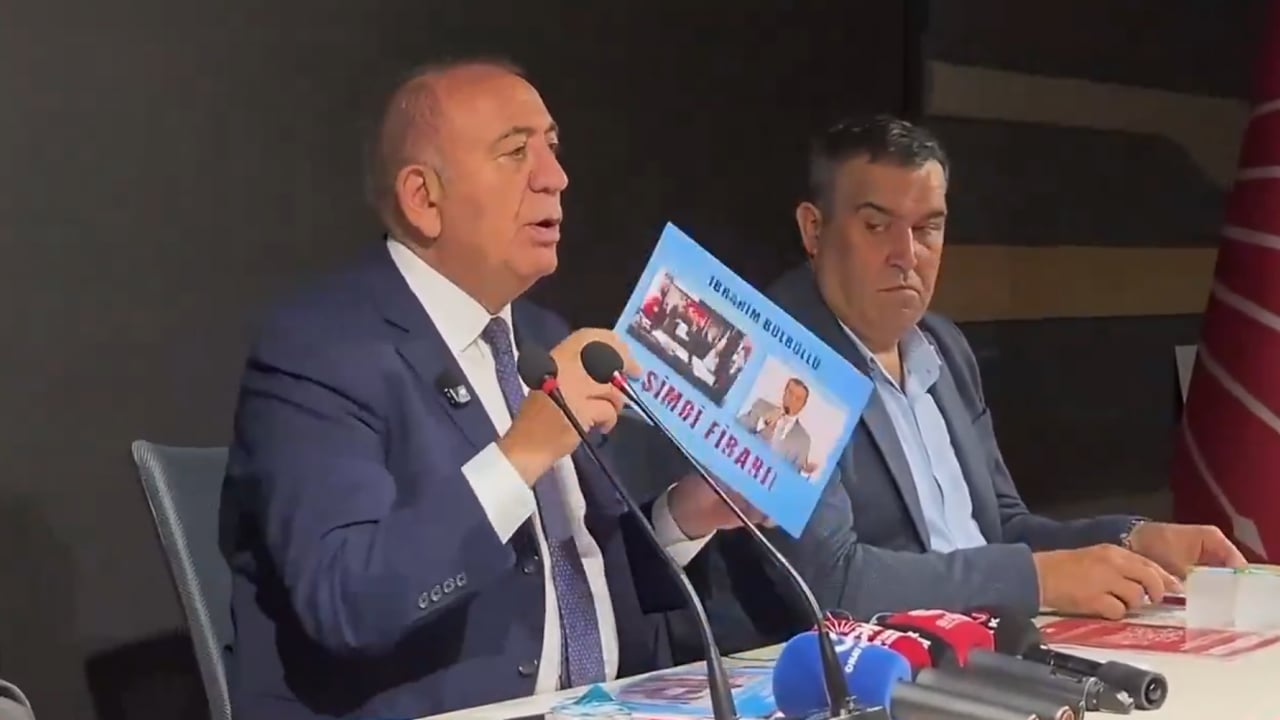 Foto - Tekin, CHP’nin kirli çamaşırlarını ortaya döktü! Utanmaz, arlanmazlar!