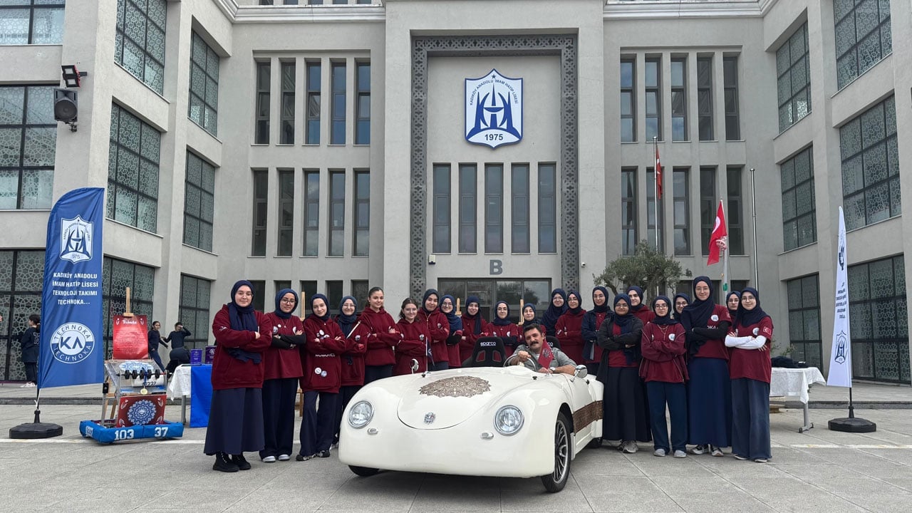 TEKNOFEST’te finale kaldılar! İmam hatipli kızlardan teknoloji devrimi