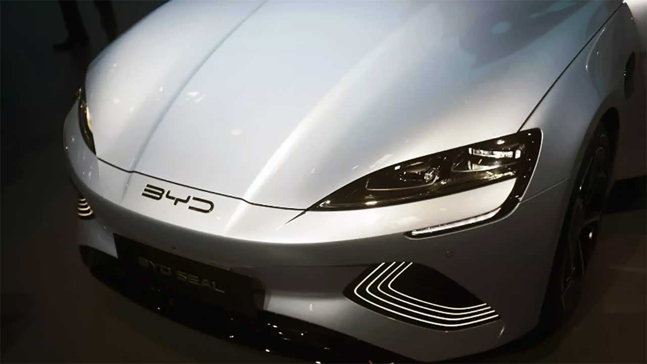 Foto - Teknoloji yarışı kızışıyor! BYD otonom sürüş çipini tanıttı