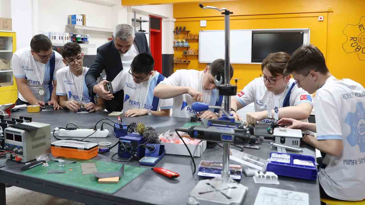 Foto - Teknolojide gençlerin ayak sesleri: Türk öğrencilerden ses getiren başarı