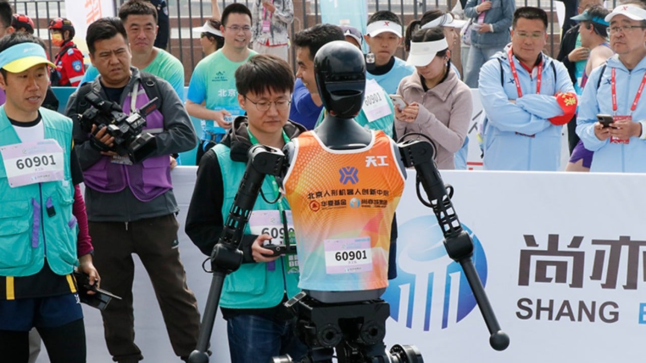 Foto - Teknolojik robotlar sonunda insanın önüne geçti