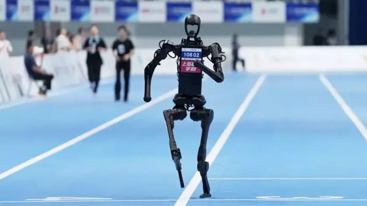 Foto - Teknolojik robotlar sonunda insanın önüne geçti