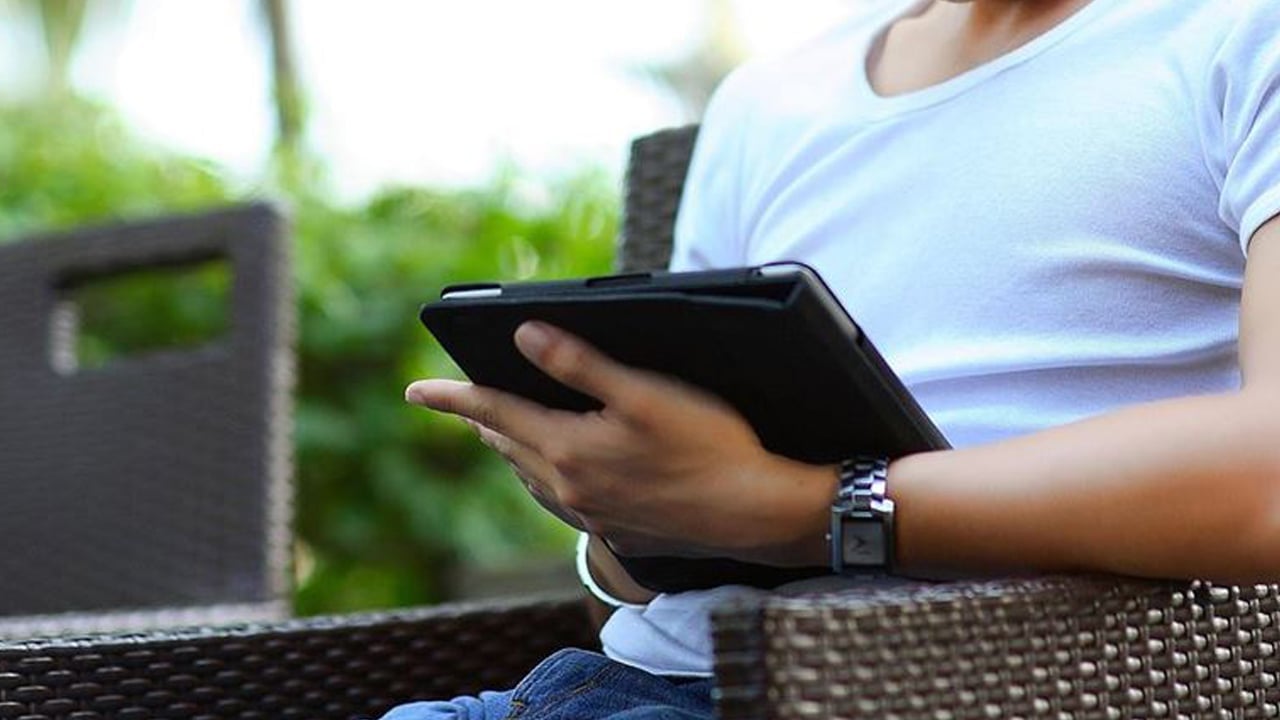 Foto - Telefonunuz sizi dinliyor mu? Masum uygulama izinlerinin karanlık yüzü