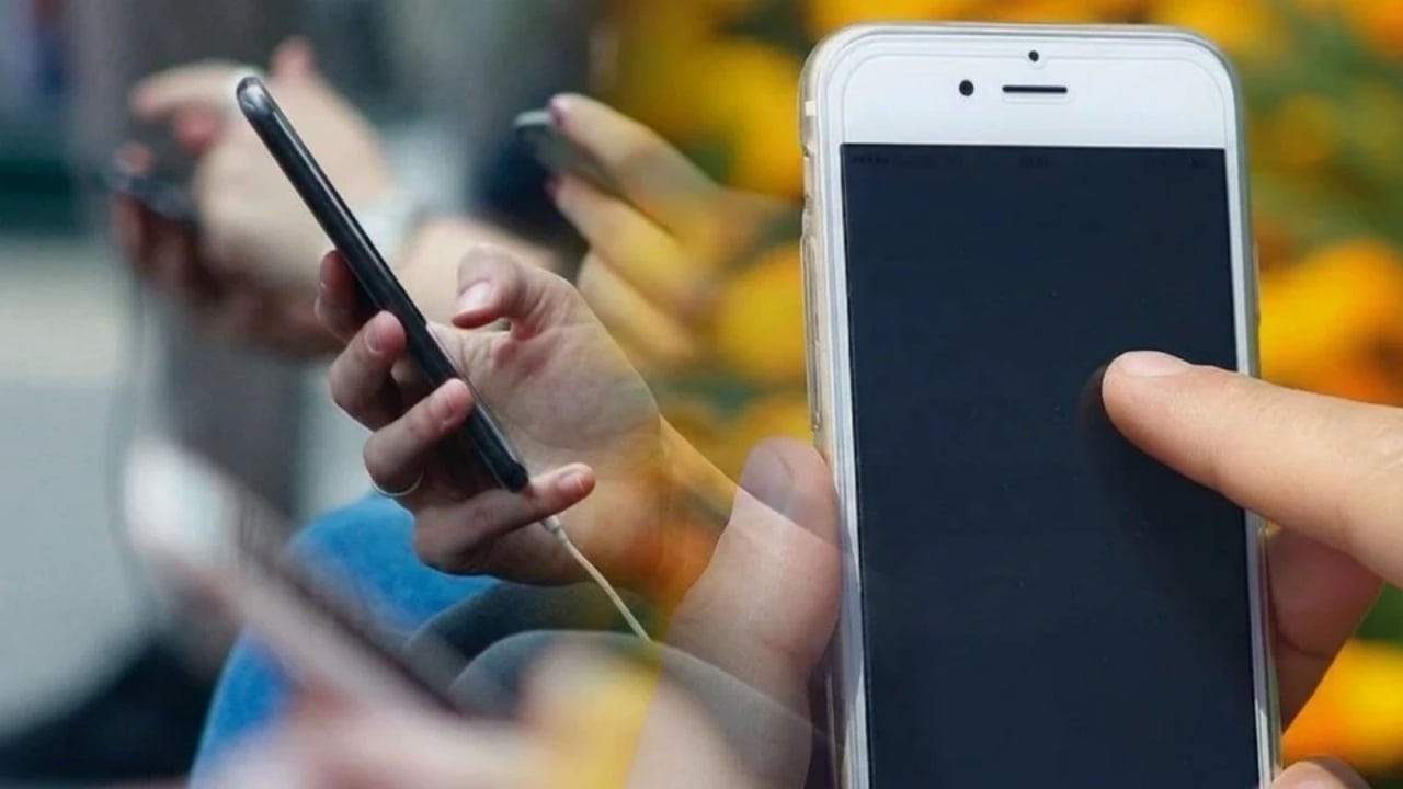 Foto - Telekom devi sessiz sedasız satılıyor! 25 milyon abonenin hatları üç rakip operatöre dağıtılacak