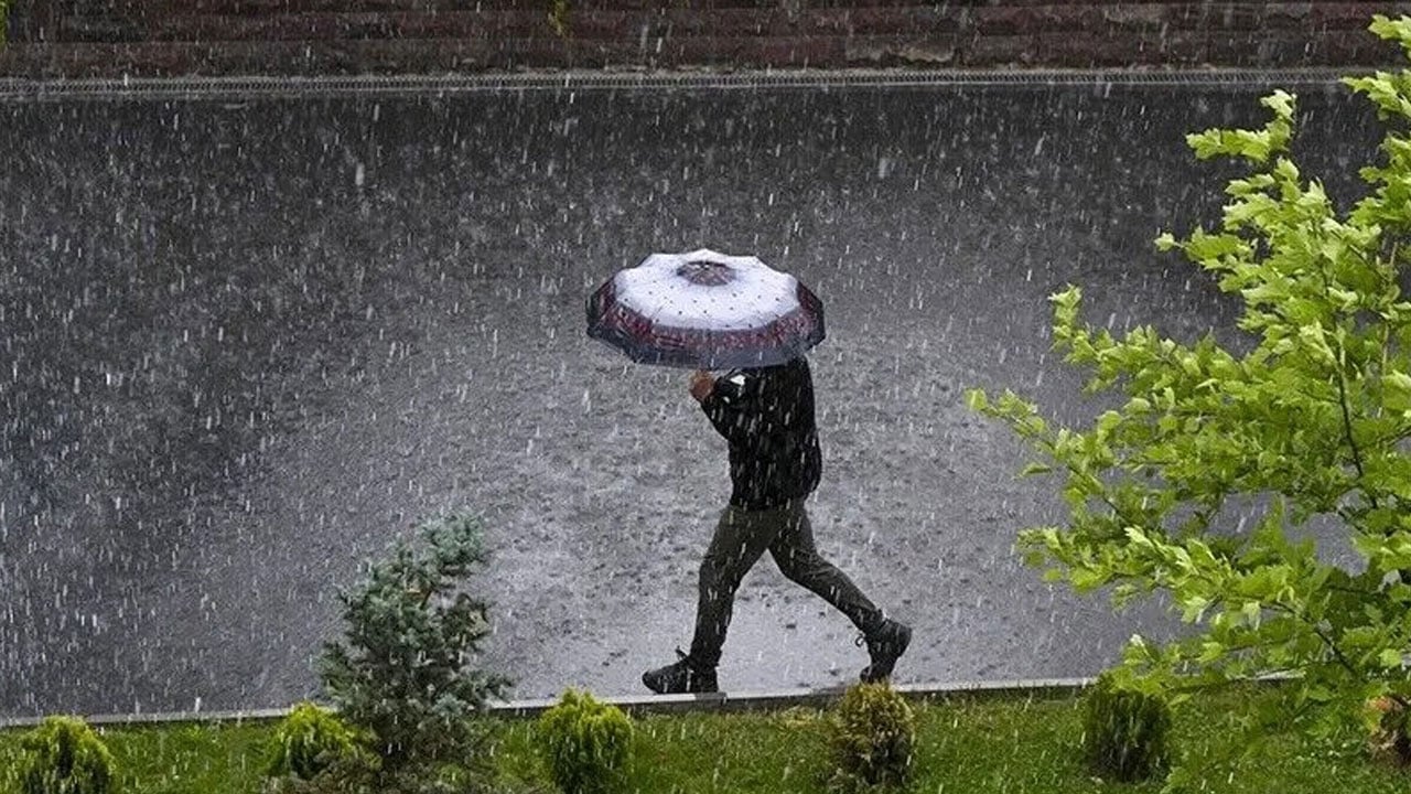 Foto - Temmuzda 21 yıl sonra bir ilk! 35 il için sel ve sağanak alarmı