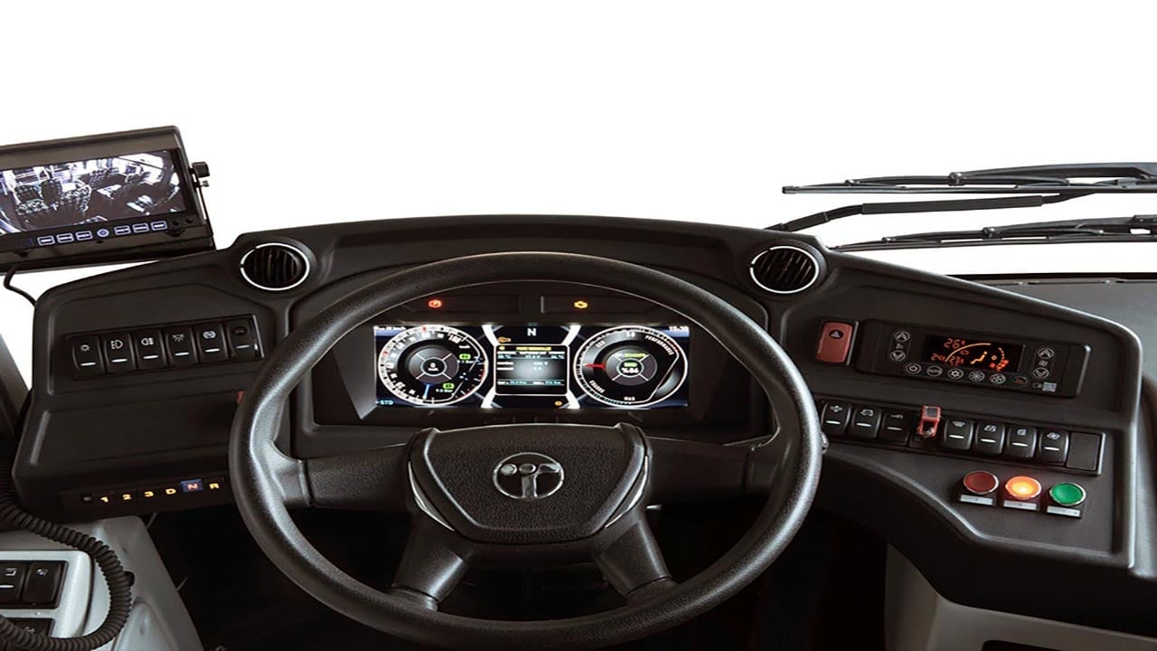 Foto - TEMSA’dan büyük başarı! Avrupa'ya elektrikli otobüs teslimatı