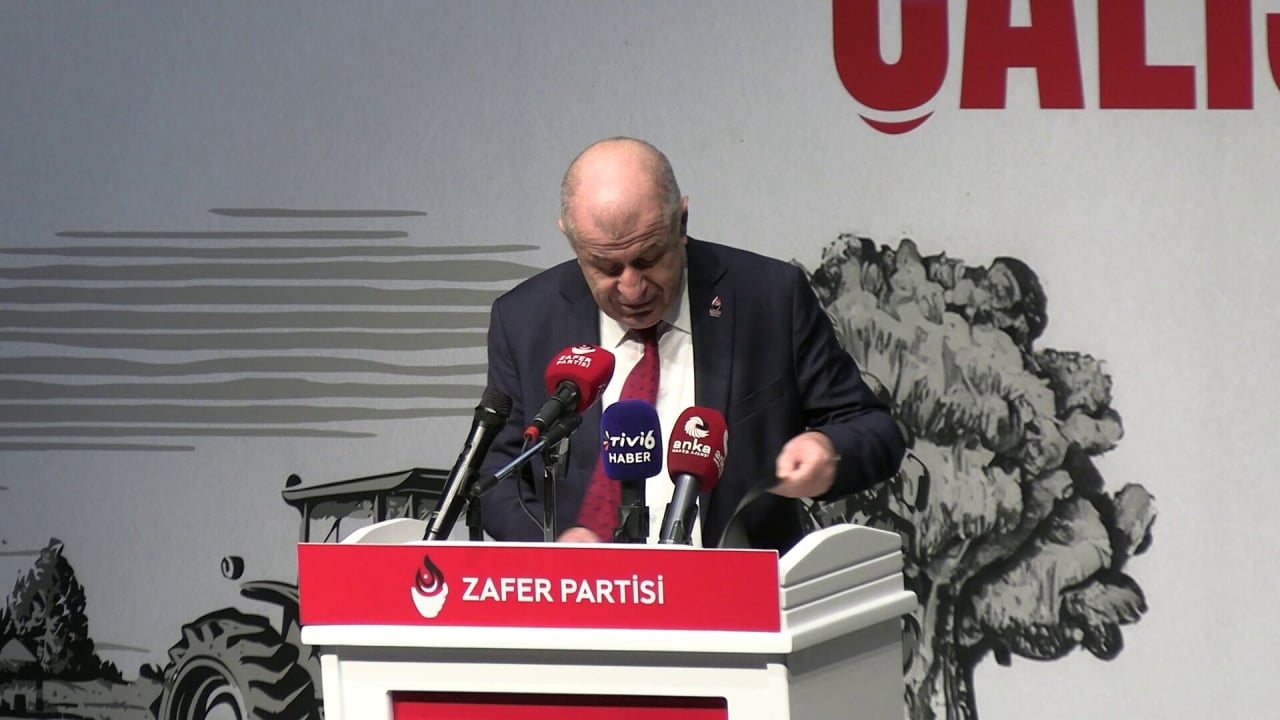 Foto - Tencere-kapak birbirini bulacak! Ümit Özdağ’dan, o partiyle ittifak sinyali