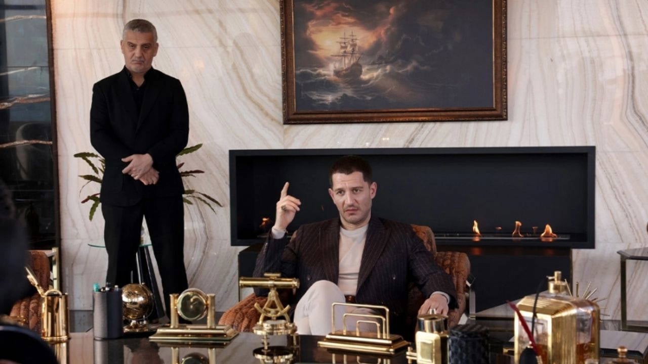 Foto - Tepki yağıyordu: Yeraltı yayın akışından çıkarıldı