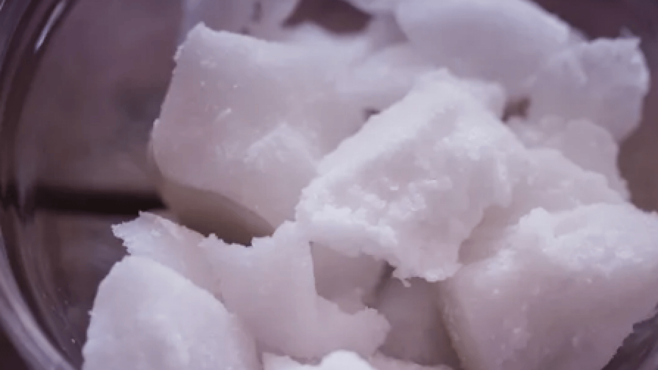 Foto - Ter kokusuna karşı doğal çözüm! 10 damla onu damlatın ve gün boyu...