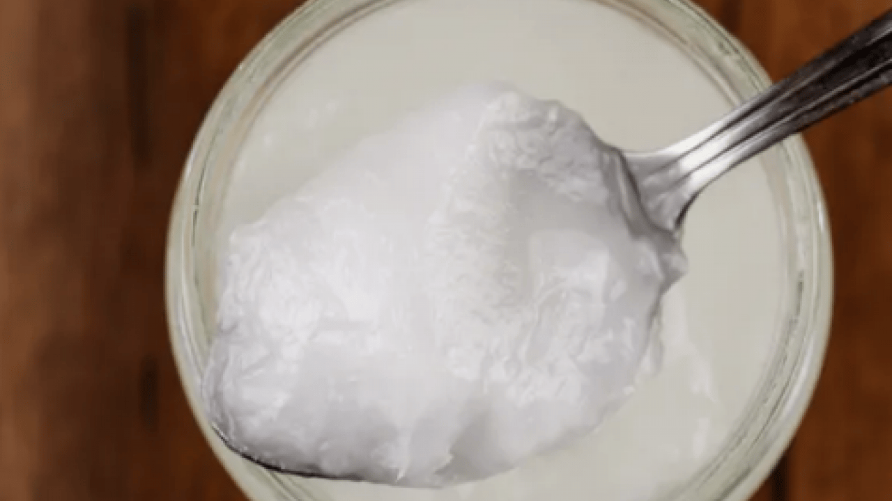 Foto - Ter kokusuna karşı doğal çözüm! 10 damla onu damlatın ve gün boyu...