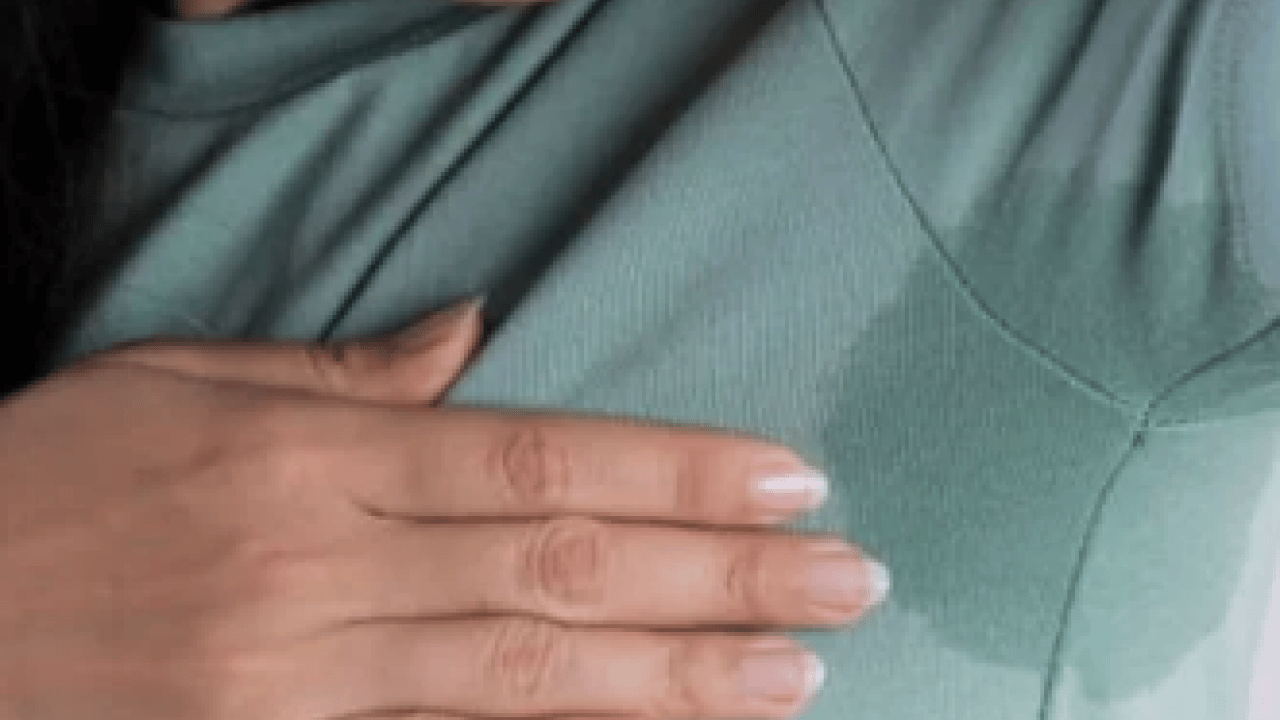 Foto - Ter kokusuna karşı doğal çözüm! 10 damla onu damlatın ve gün boyu...