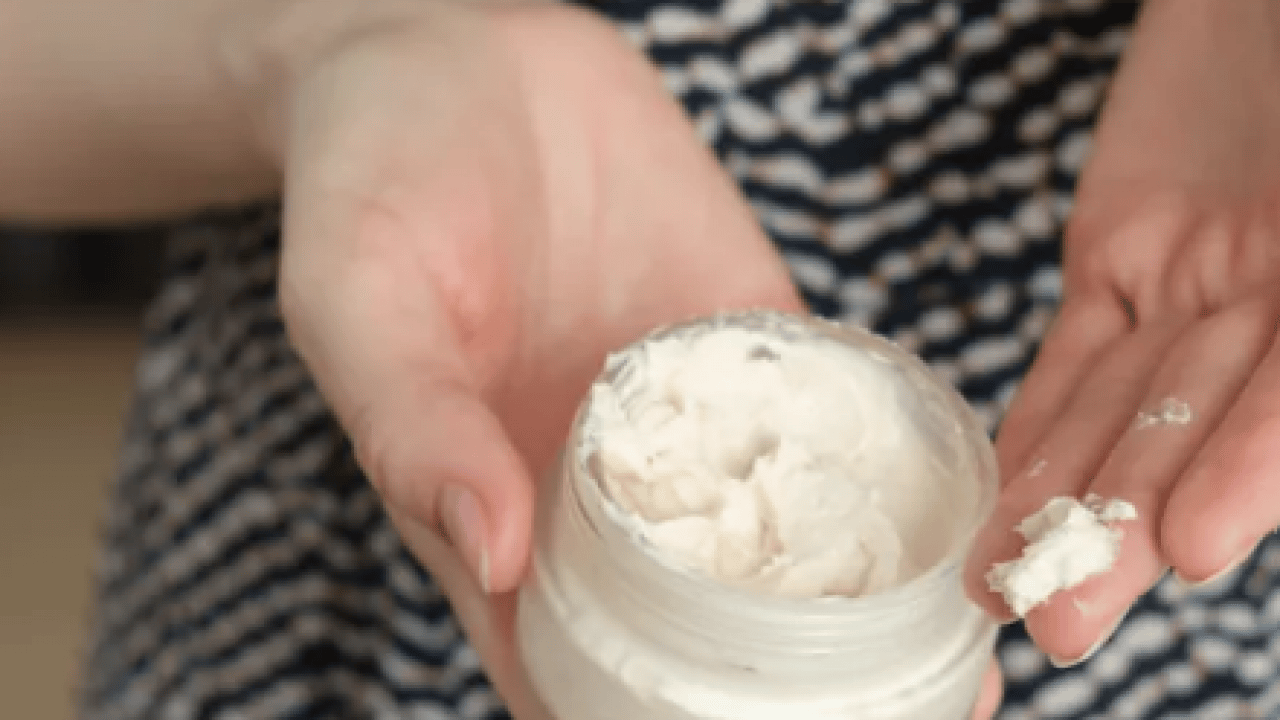 Foto - Ter kokusuna karşı doğal çözüm! 10 damla onu damlatın ve gün boyu...