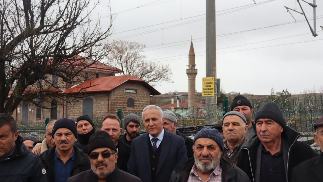 Foto - Teravih için 5 kilometre yol yürüyorlar! Sebebi inanılmaz...