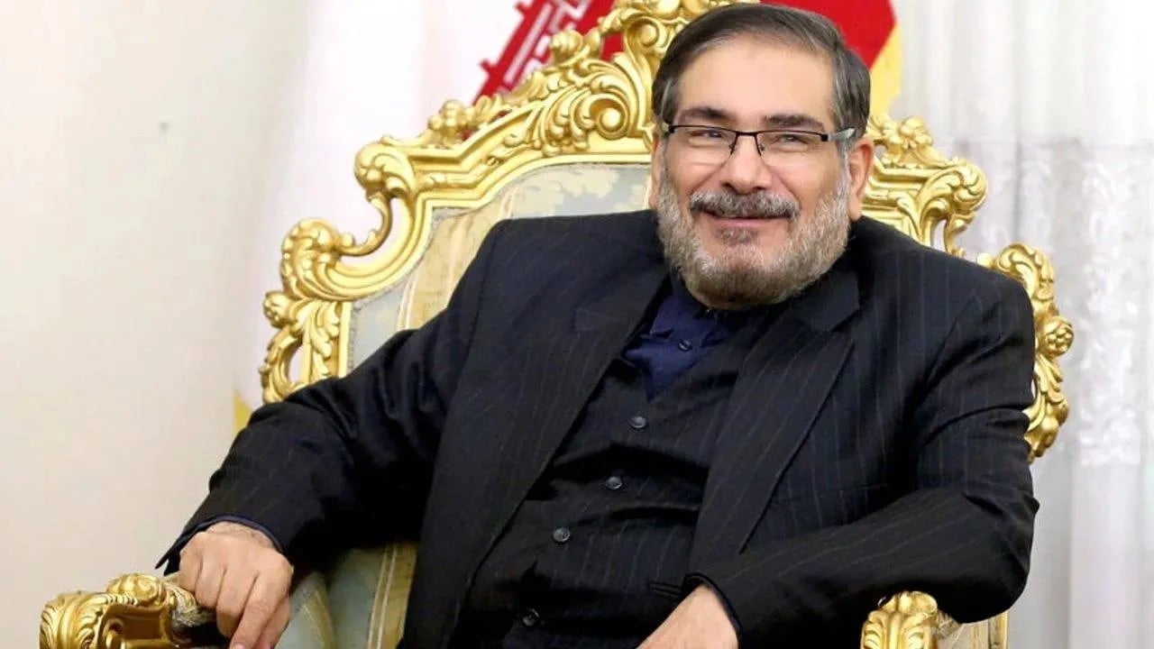 Foto - Terbiyesiz Özkök, alçakca yazıya imza attı: 'O p..ler bu defa onu toprağa gömdüler'